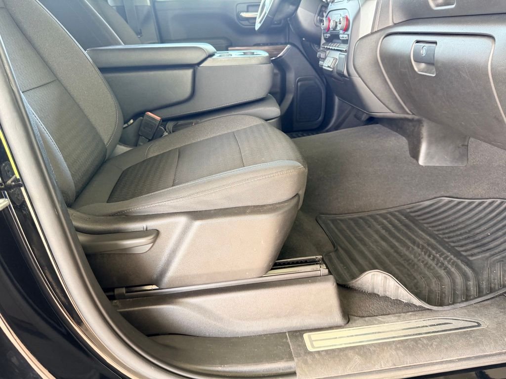 Used 2021 Black Chevrolet RST image 38