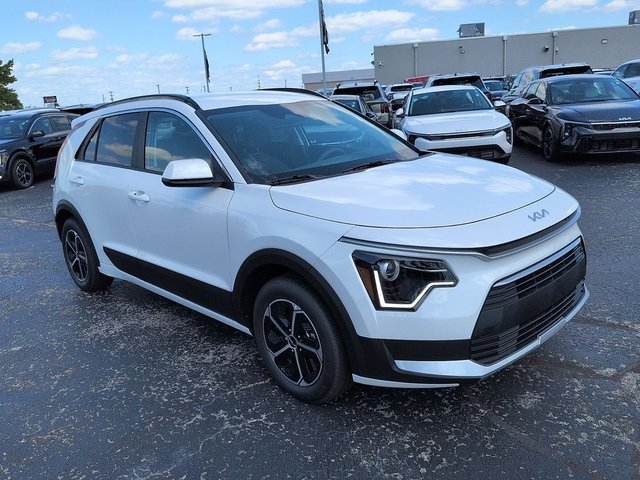 2026 Kia Niro LX