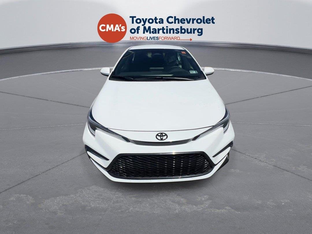 New 2026 Ice Cap Toyota SE image 3