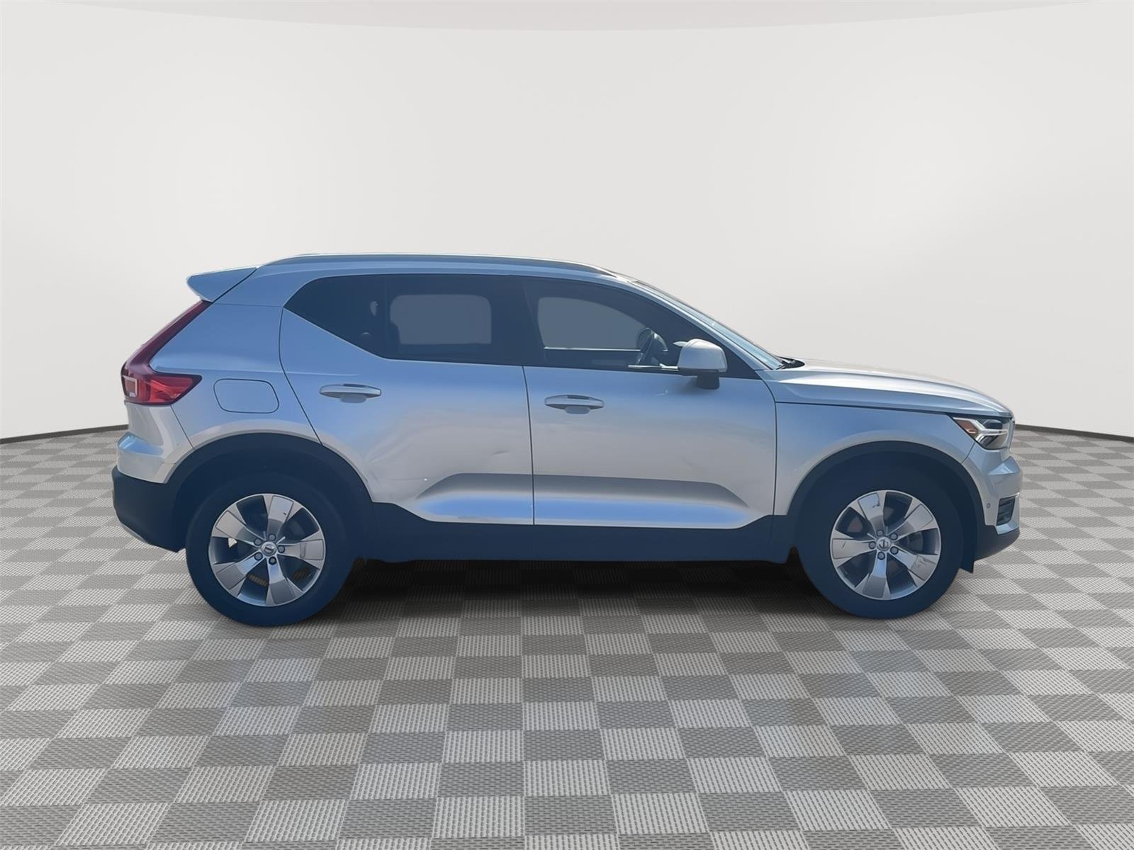 2019 Volvo XC40 Momentum - Photo 8