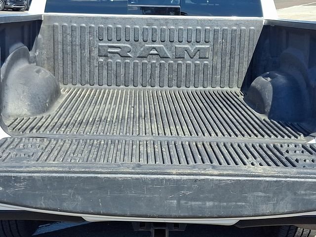 Used 2023 White Ram Big Horn/Lone Star image 29