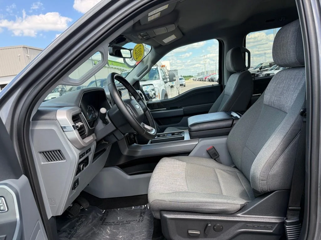 Certified Used 2023 Gray Ford XLT image 6