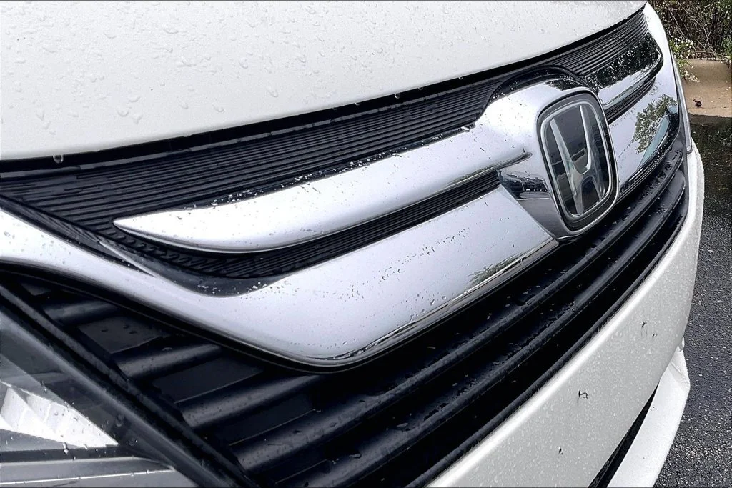 Used 2019  Honda EX image 32