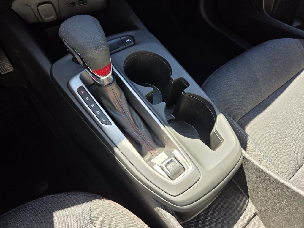 Used 2025 White Chevrolet 1RS image 26