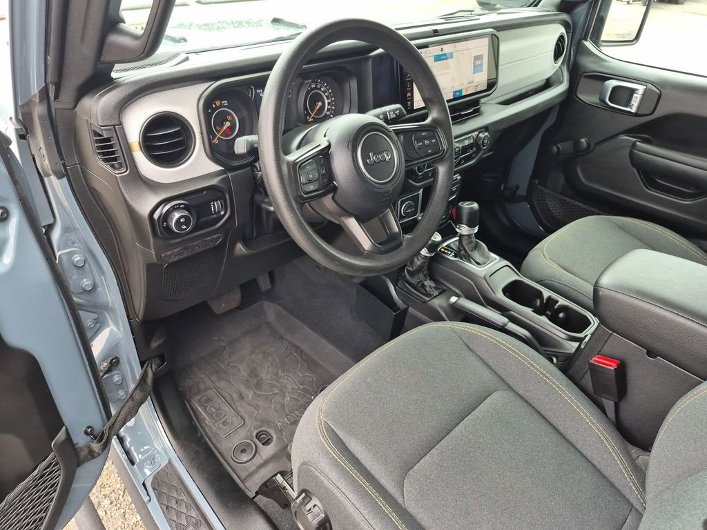Used 2024 Gray Jeep Sport image 27