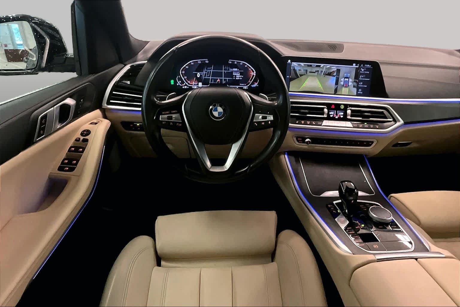 Used 2022 Dark Graphite Metallic BMW sDrive40i image 5