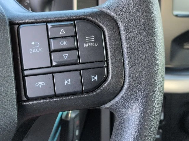 Used 2023 Gray Ford XLT image 18