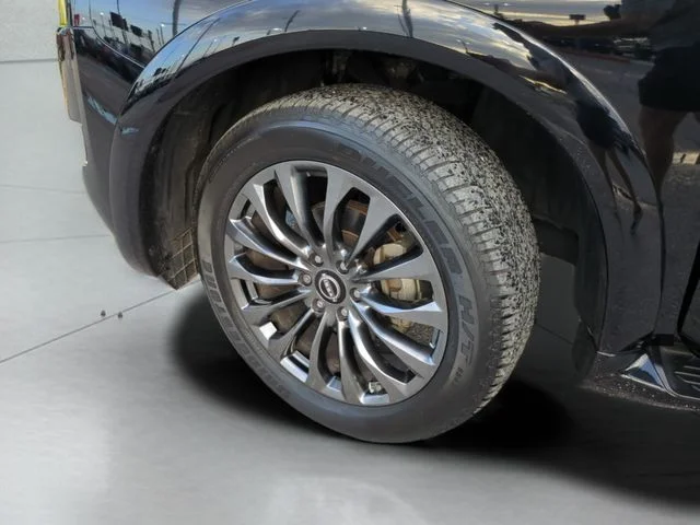 Used 2023 Black Nissan Platinum image 36