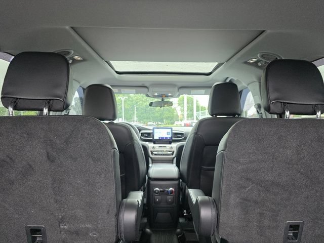 Used 2024 Silver Ford XLT image 28