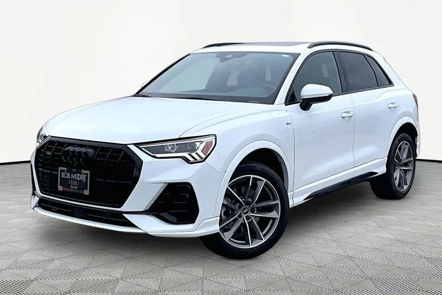 2023 Audi Q3 Premium Plus