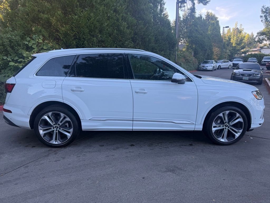 Used 2020 Glacier White Audi 55 Premium Plus image 2