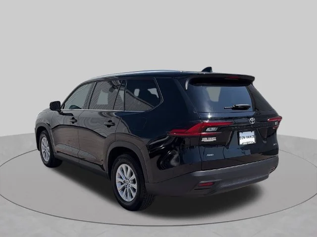 Used 2025 Black Toyota XLE image 3