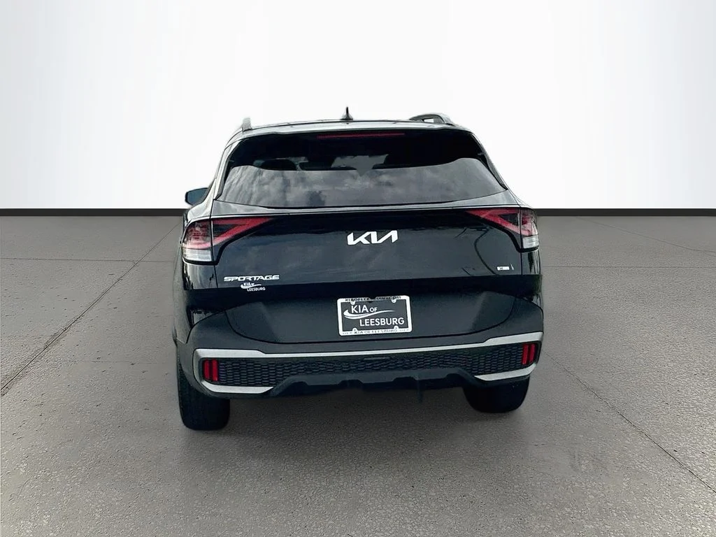 Certified Used 2023 Black Kia X-Line image 6