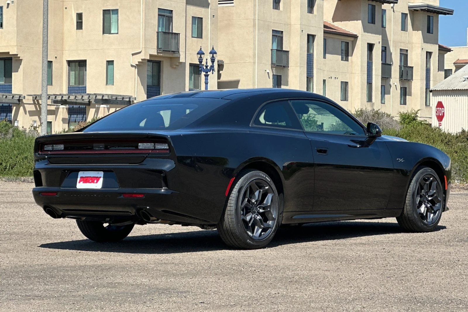 New 2026 Diamond Black Crystal Pearlcoat Dodge R/T image 3