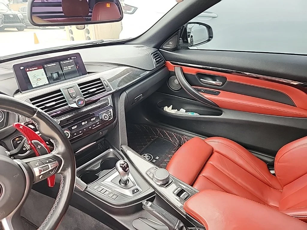 Used 2020 Alpine White BMW Competition image 6