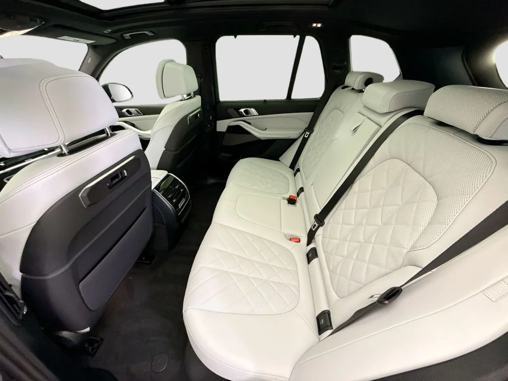 New 2026 Black BMW xDrive40i image 20