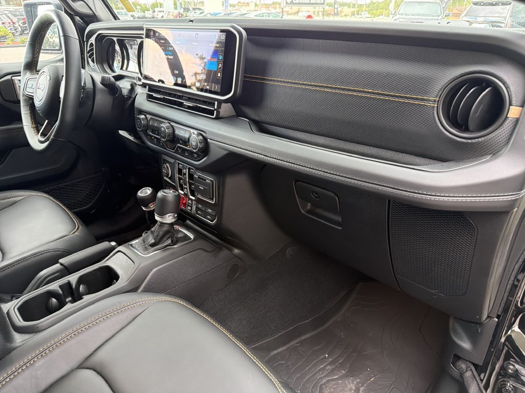 2025 Jeep Wrangler 4-Door Rubicon 392 Final Edition - Photo 17