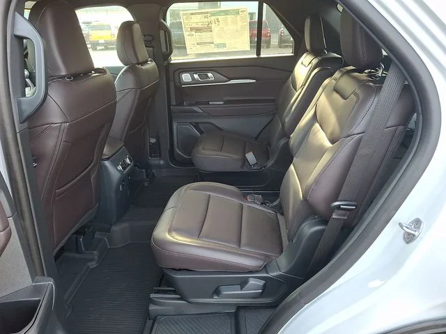 New 2026 Space White Metallic Ford Platinum™ image 6