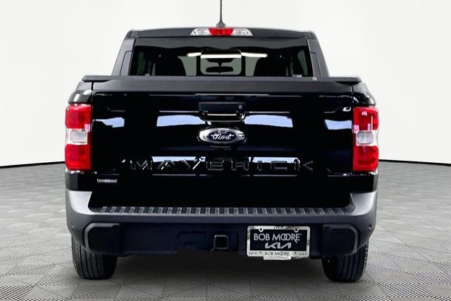 Used 2024 Black Ford Lariat image 5