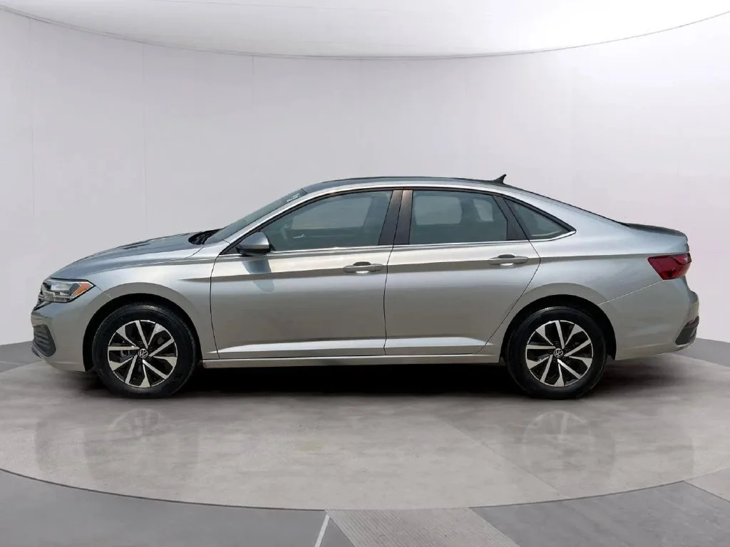 3VW5M7BUXPM037368