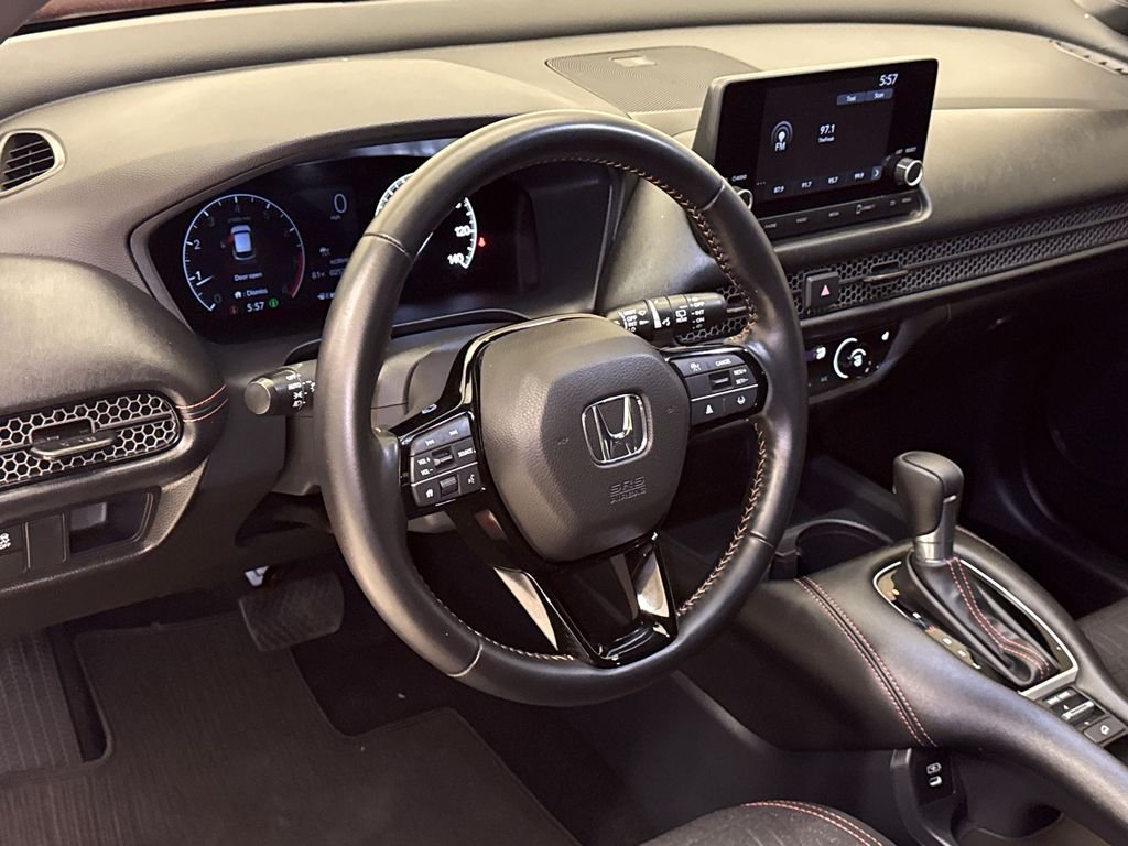 2025 Honda HR-V Sport - Photo 18