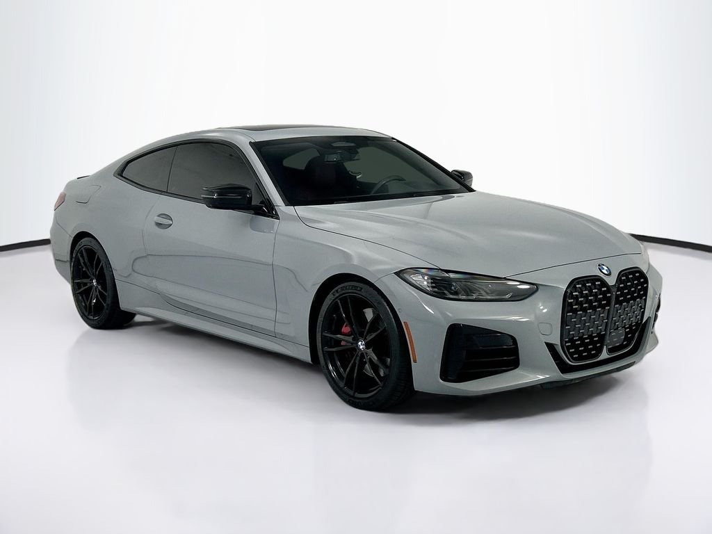Used 2023 Gray Metallic BMW M440i image 3