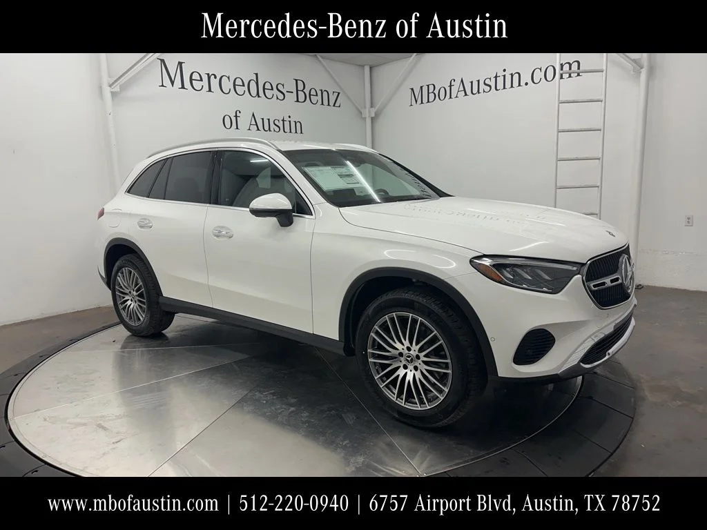 Used 2026 White Mercedes-Benz GLC 300 image 1