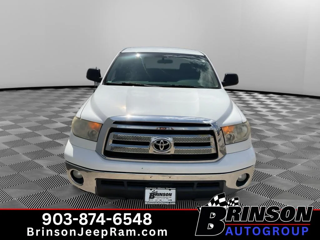 Used 2010 Super White Toyota Grade 5.7L V8 (A6) image 2