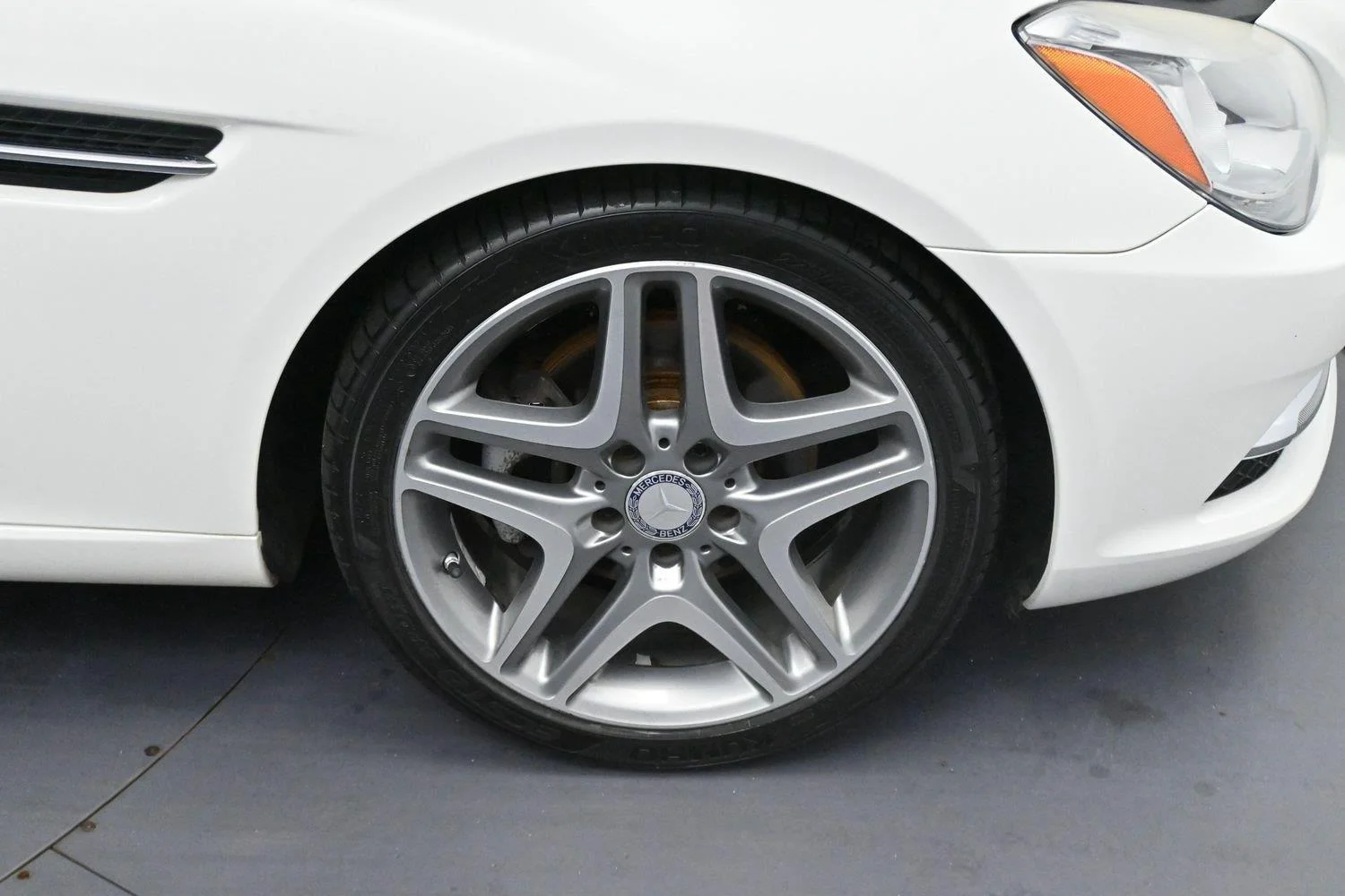 Used 2015 White Mercedes-Benz SLK 250 image 11