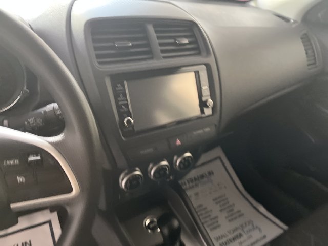 Used 2025 Black Mitsubishi  image 19