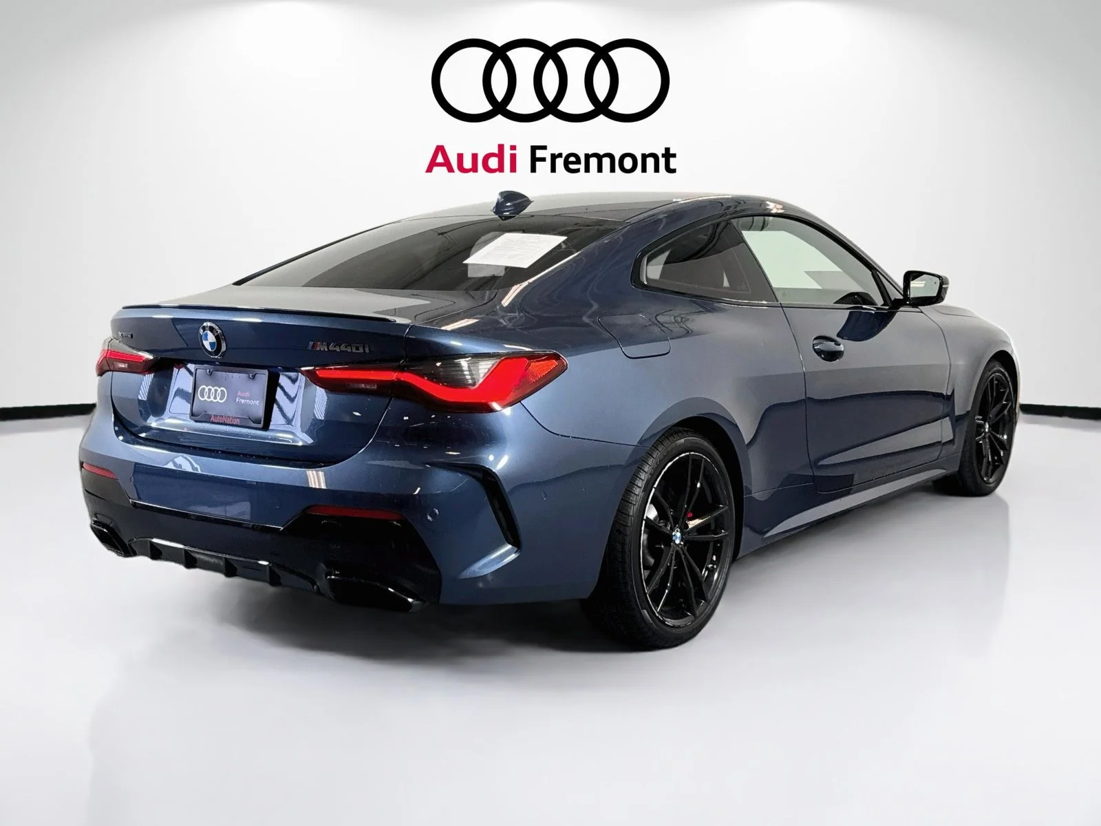 Used 2021 Arctic Race Blue Metallic BMW M440i xDrive image 5