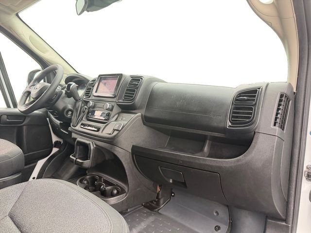 Used 2025 White Ram Base image 14