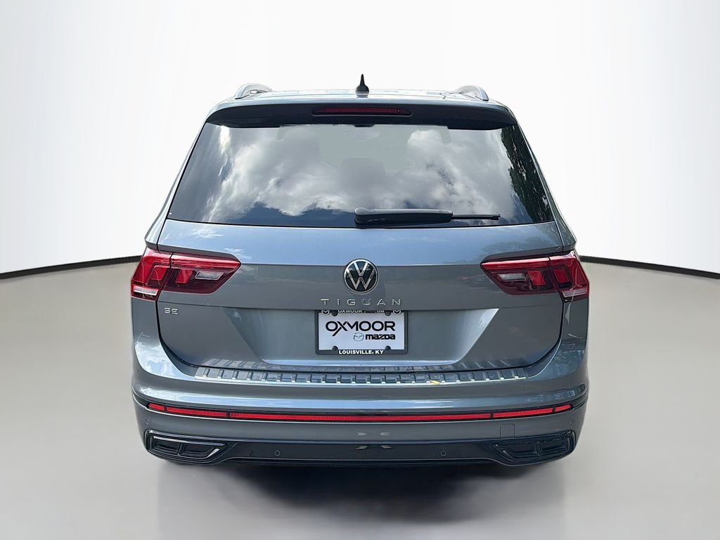 Used 2023 Platinum Gray Metallic Volkswagen SE R-Line Black image 6