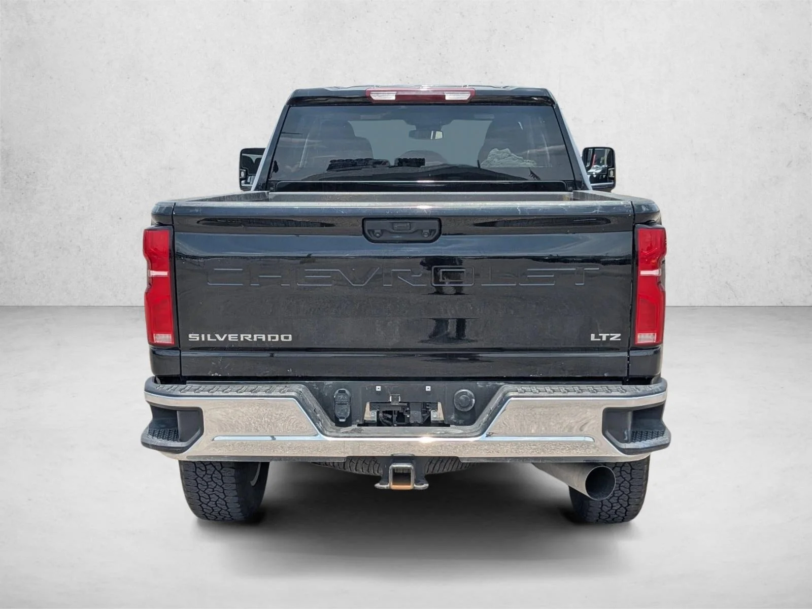Used 2025 Black Chevrolet LTZ image 6