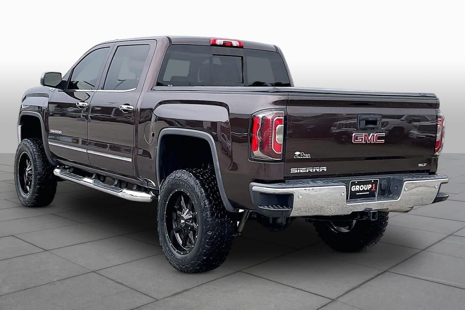 Used 2016 MAHOGANY METALLIC GMC SLT image 12