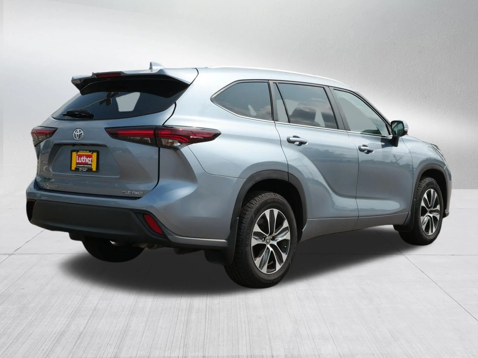 2024 Toyota Highlander XLE - Photo 7