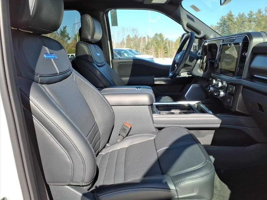 New 2026 Star White Metallic Tri-Coat Ford F-350® Platinum® image 13