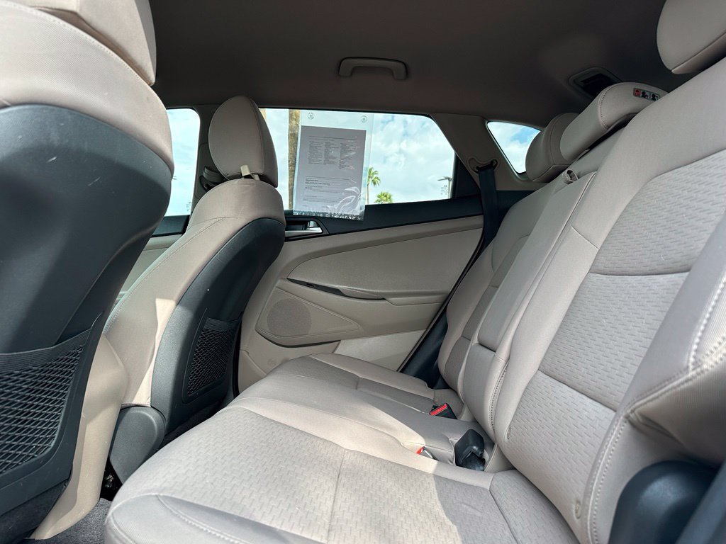 Used 2019 White Hyundai Value image 14