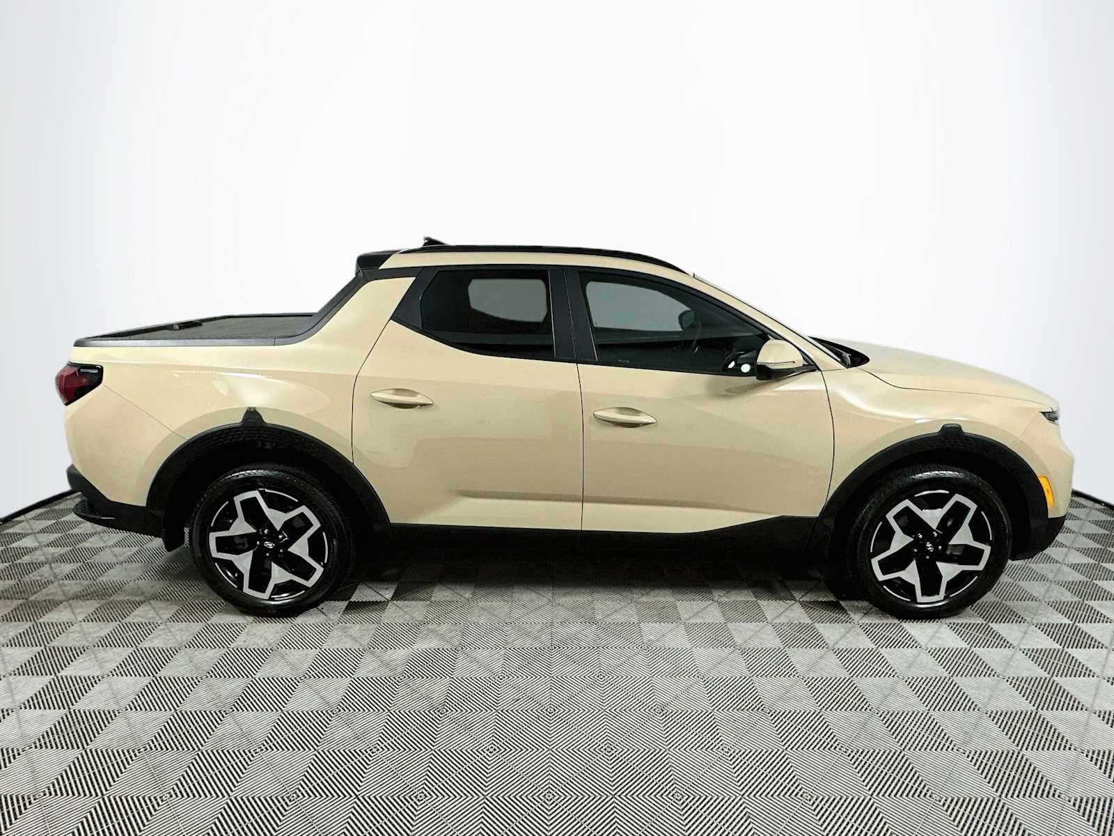 Used 2023 California Sand Hyundai Limited image 8