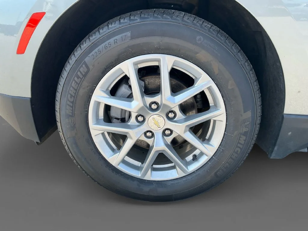 Used 2023 Sterling Gray Metallic Chevrolet LT image 15