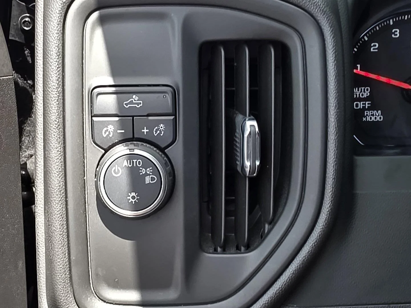 Used 2023 Black Chevrolet Custom image 27