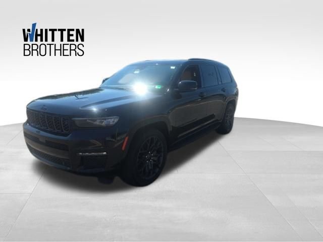 2023 Jeep Grand Cherokee L Summit Reserve 4x4's photo