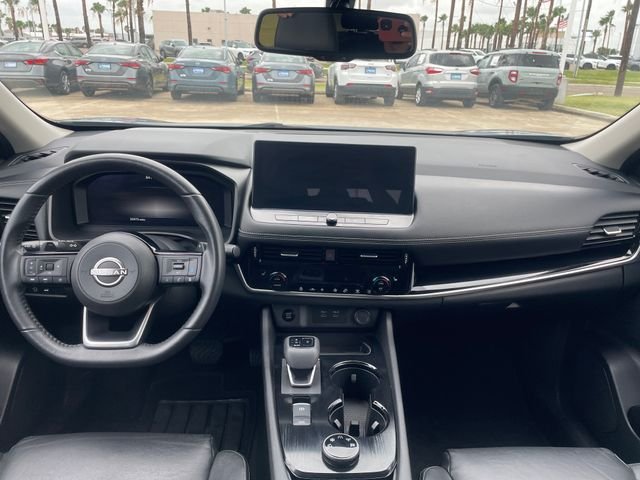 Used 2024 Gray Nissan SL image 12