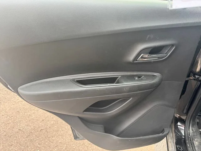 Used 2019 Black Chevrolet LS image 18