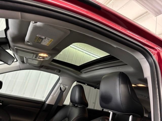 Used 2022 Red Toyota XLE image 9