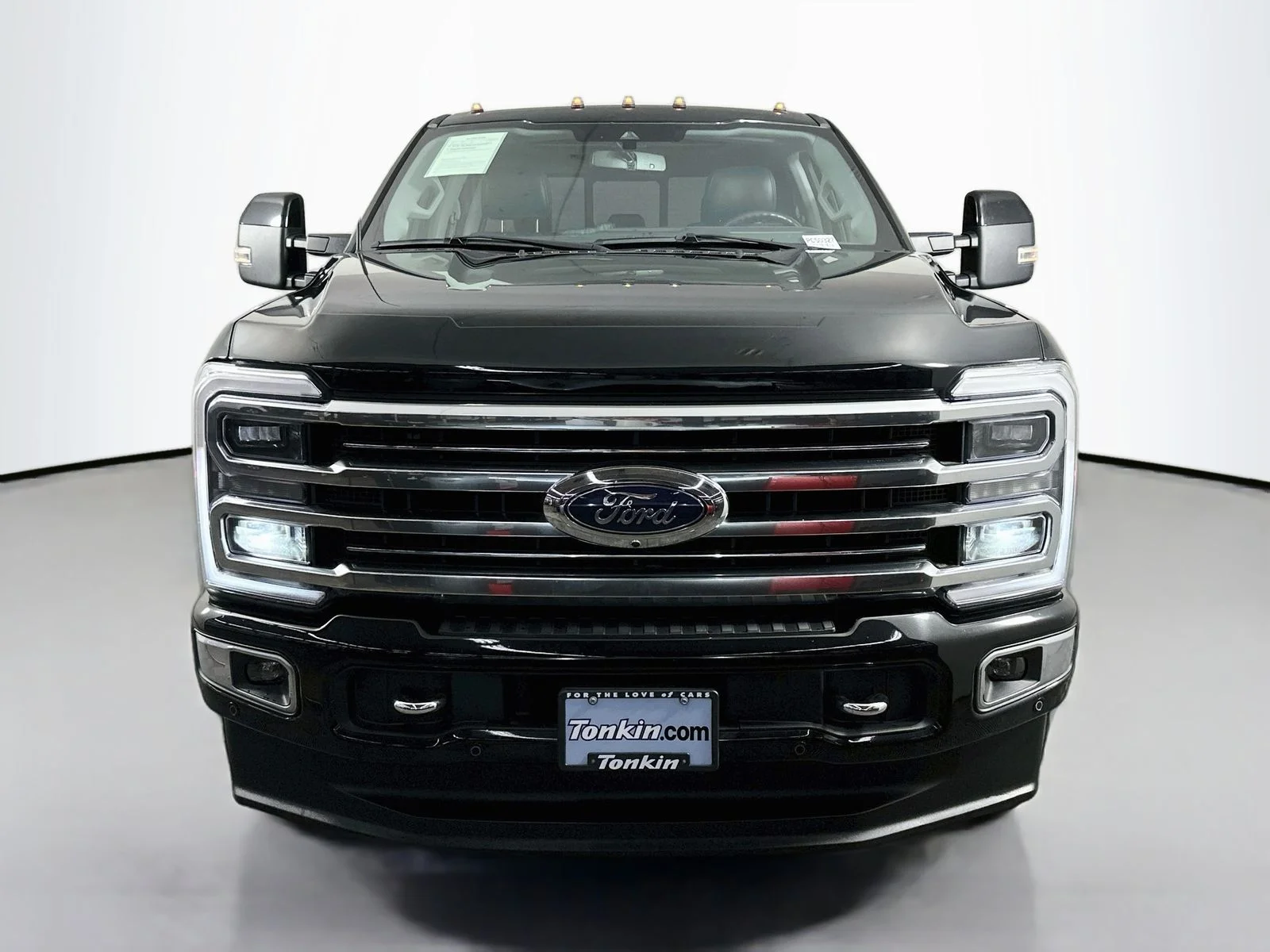 Used 2023 Black Ford Limited image 2