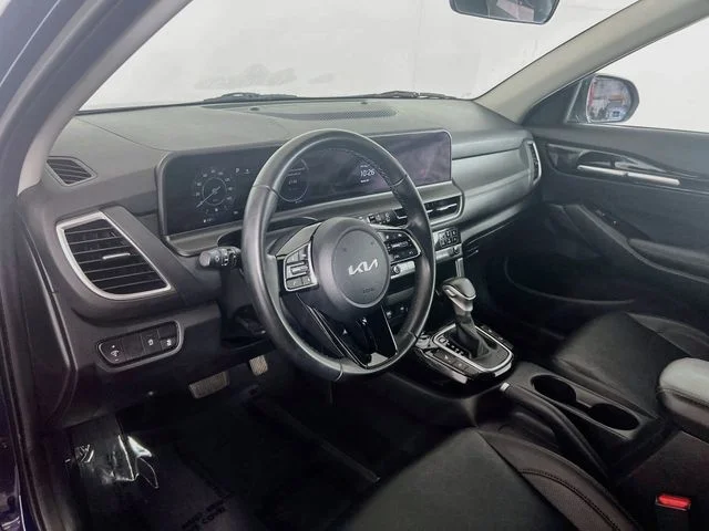 Photo 11