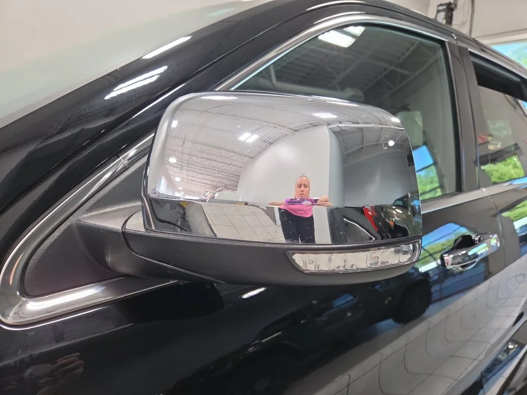 Used 2018 Black Jeep Limited image 51