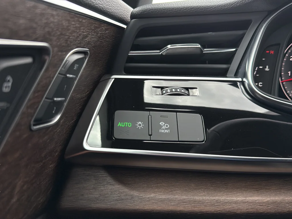 Used 2025 Black Metallic Audi 55 Premium image 13