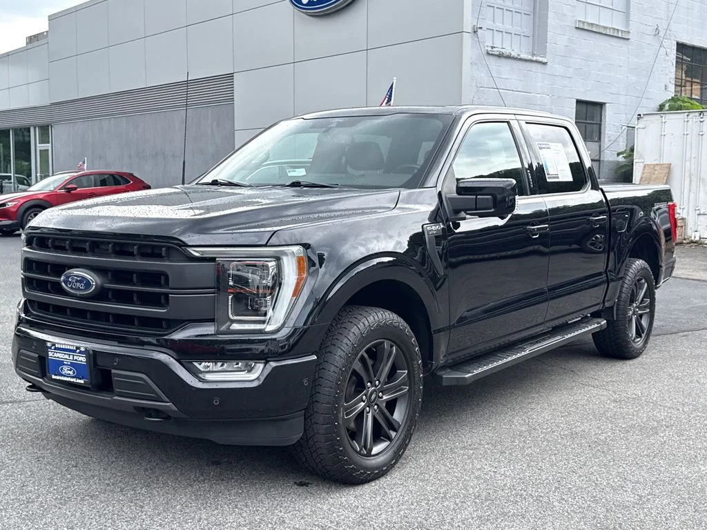 Used 2022 Agate Black Metallic Ford Lariat image 8